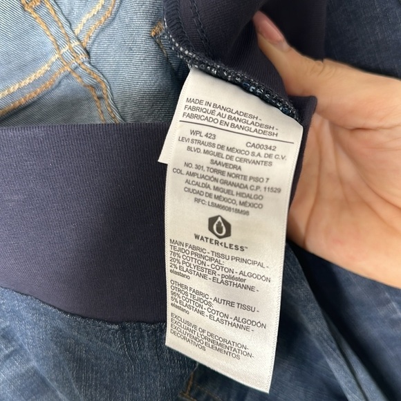 💙 🆕 LEVI Gold Label Women's Maternity Baby Bump Skinny Jeans large - Picture 6 of 9